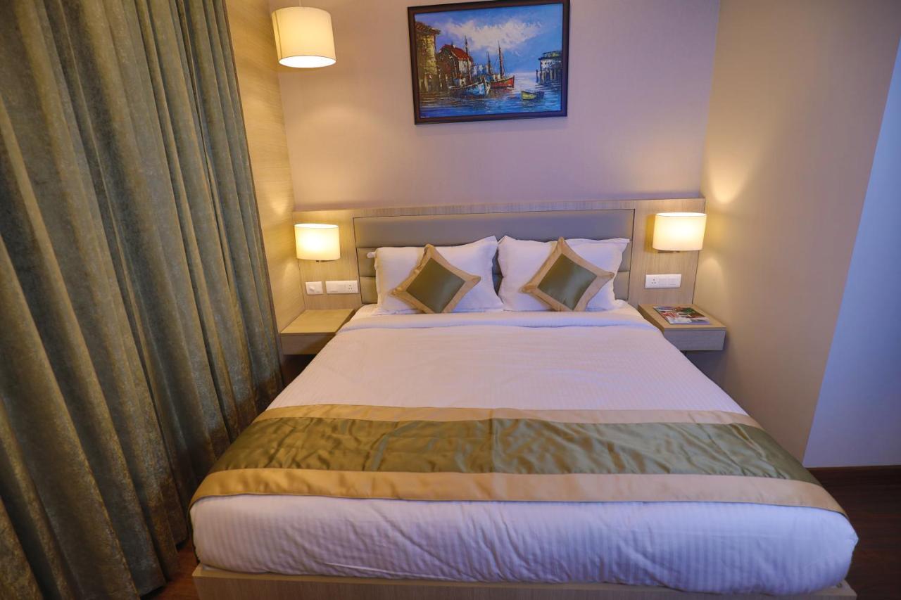Hotel Goa Country Club Gurgaon Exterior foto